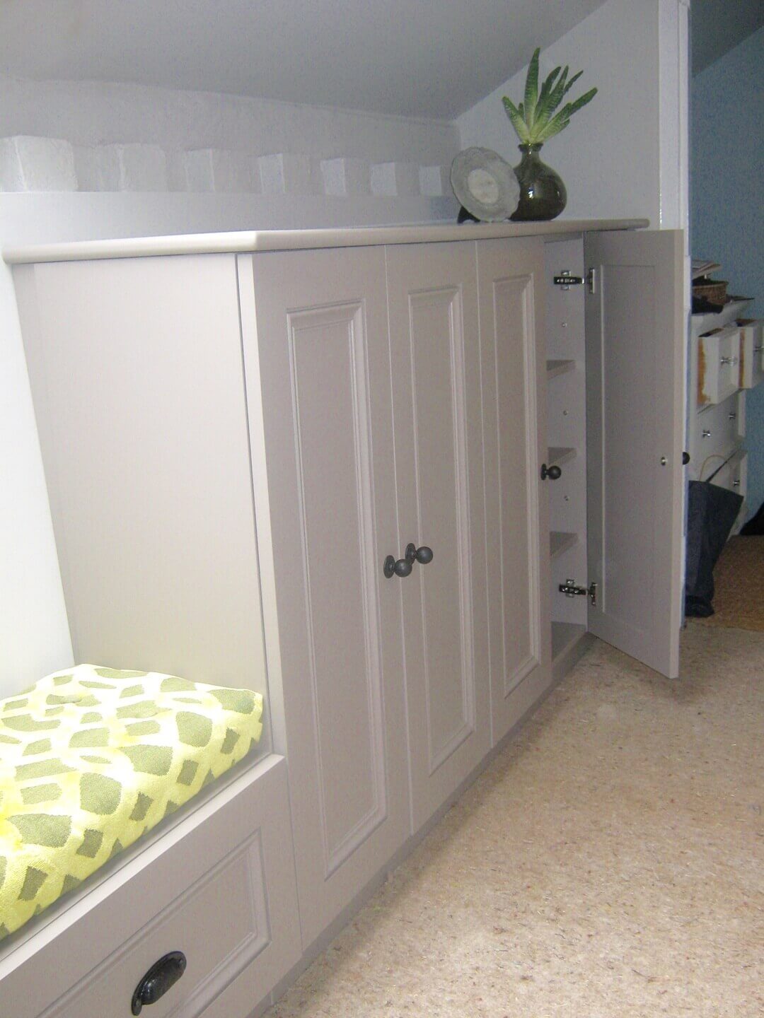 Ev ve Ofis İçin Ahşap Vestiyerler | Özel Ölçü – Hemen Teklif Al – 0543 865 9794